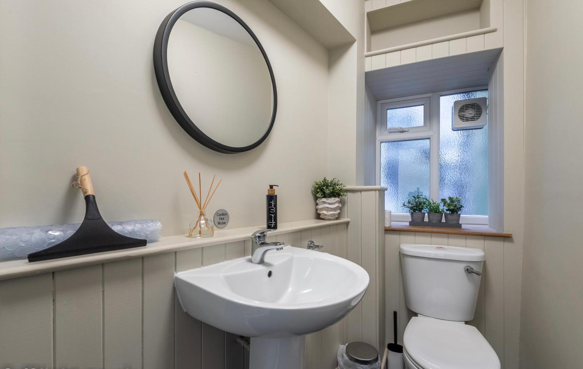 Holmleigh Holiday home *